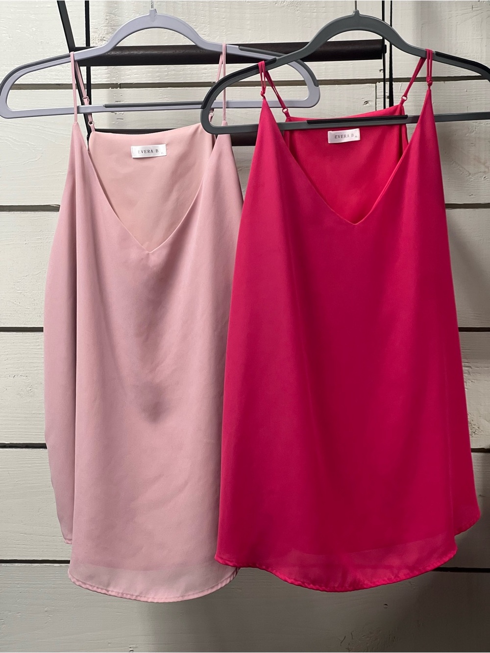Set of 2 .. Women's V-Neck Cami Tank - Fushia & Rose